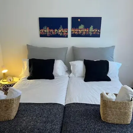 City Central 120M By Sleep In Bilbao * Bilbao